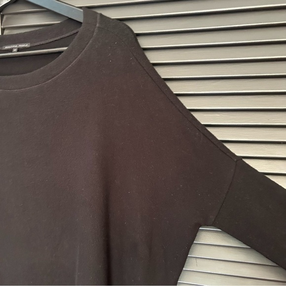 Beautiful People Black Tencel and Silk Top w/Frayed Sheer Panel Bottom, Size Med - Picture 4 of 11